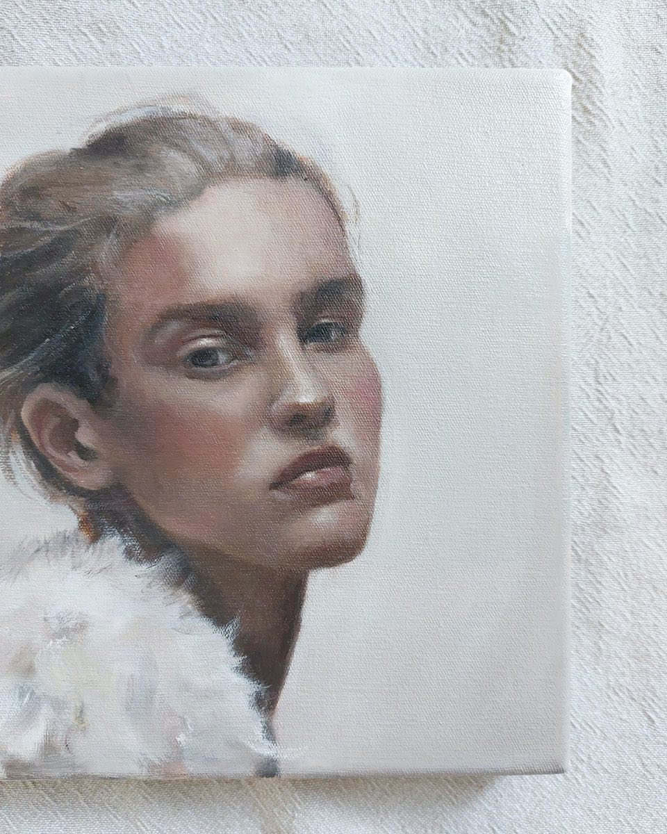 Oil painting portrait of a girl on cavas